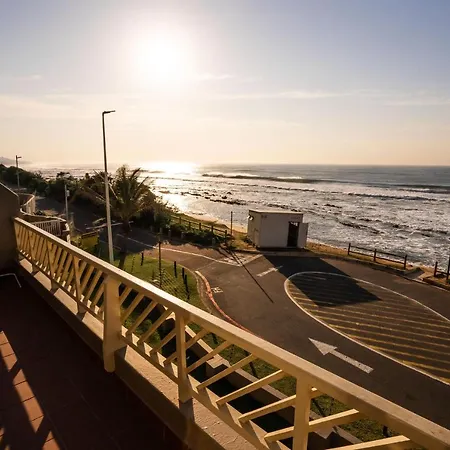 Ocean Blues Isikhulu 7 Apartment Umdloti Exterior photo