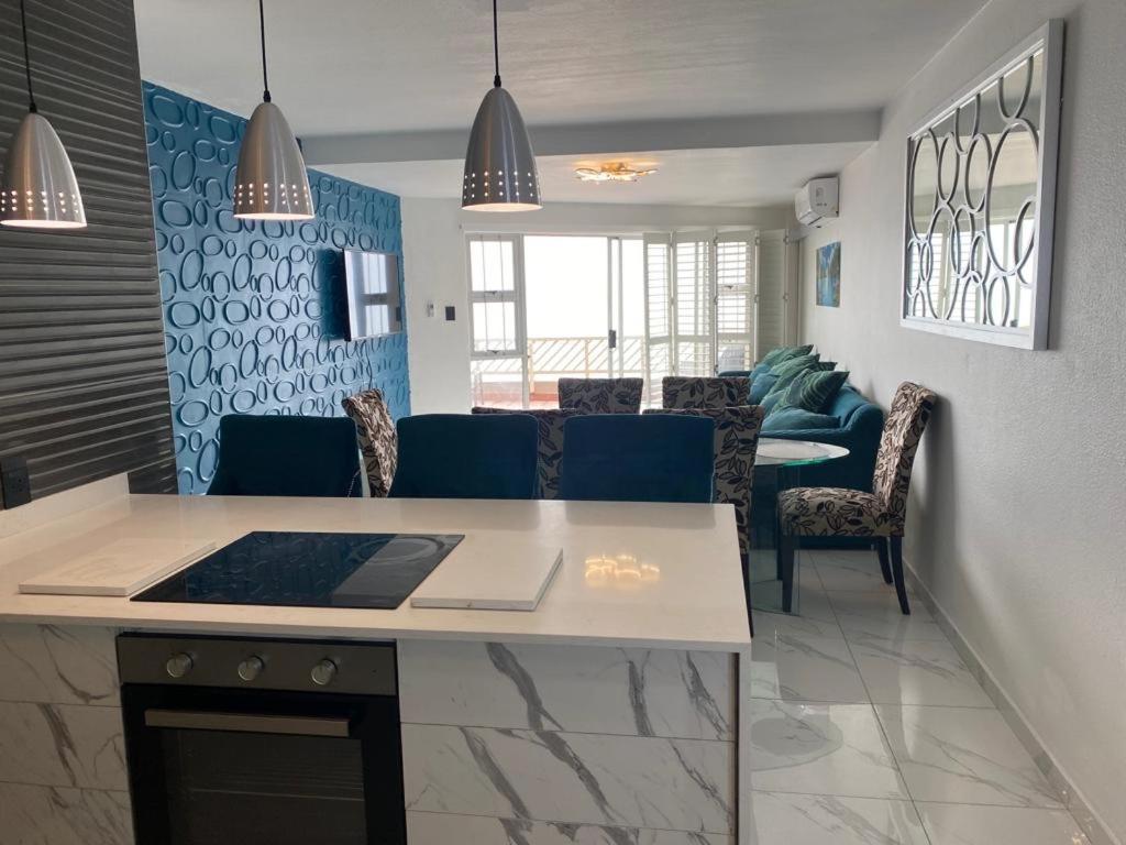 Ocean Blues Isikhulu 7 Apartment